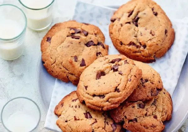 Chocolate Chip Cookies