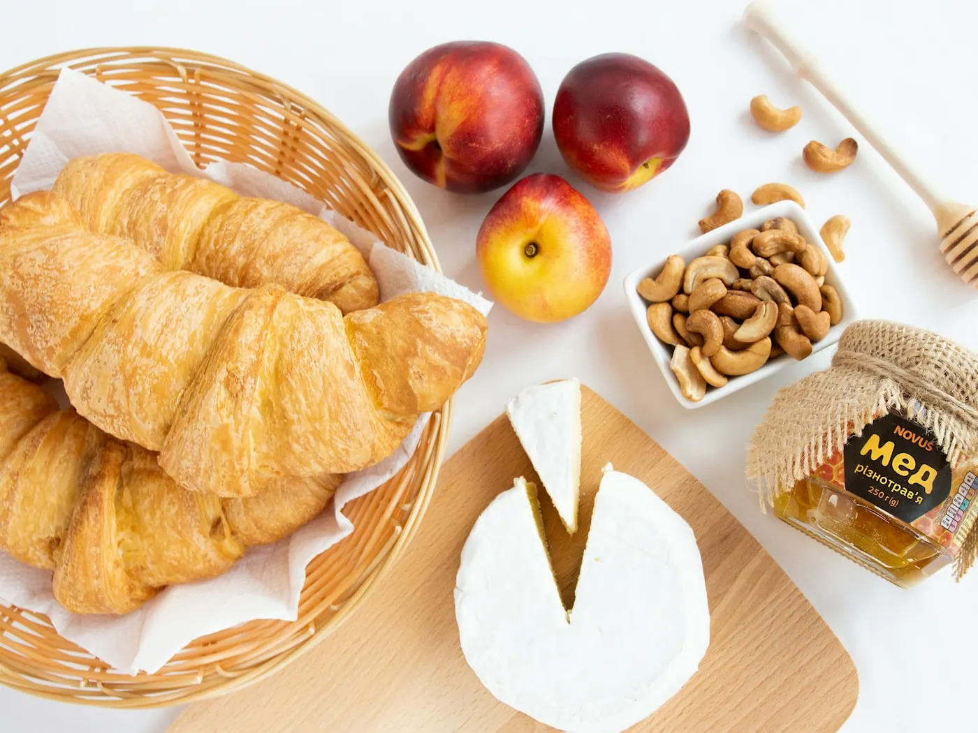 Cornetti con mela e miele