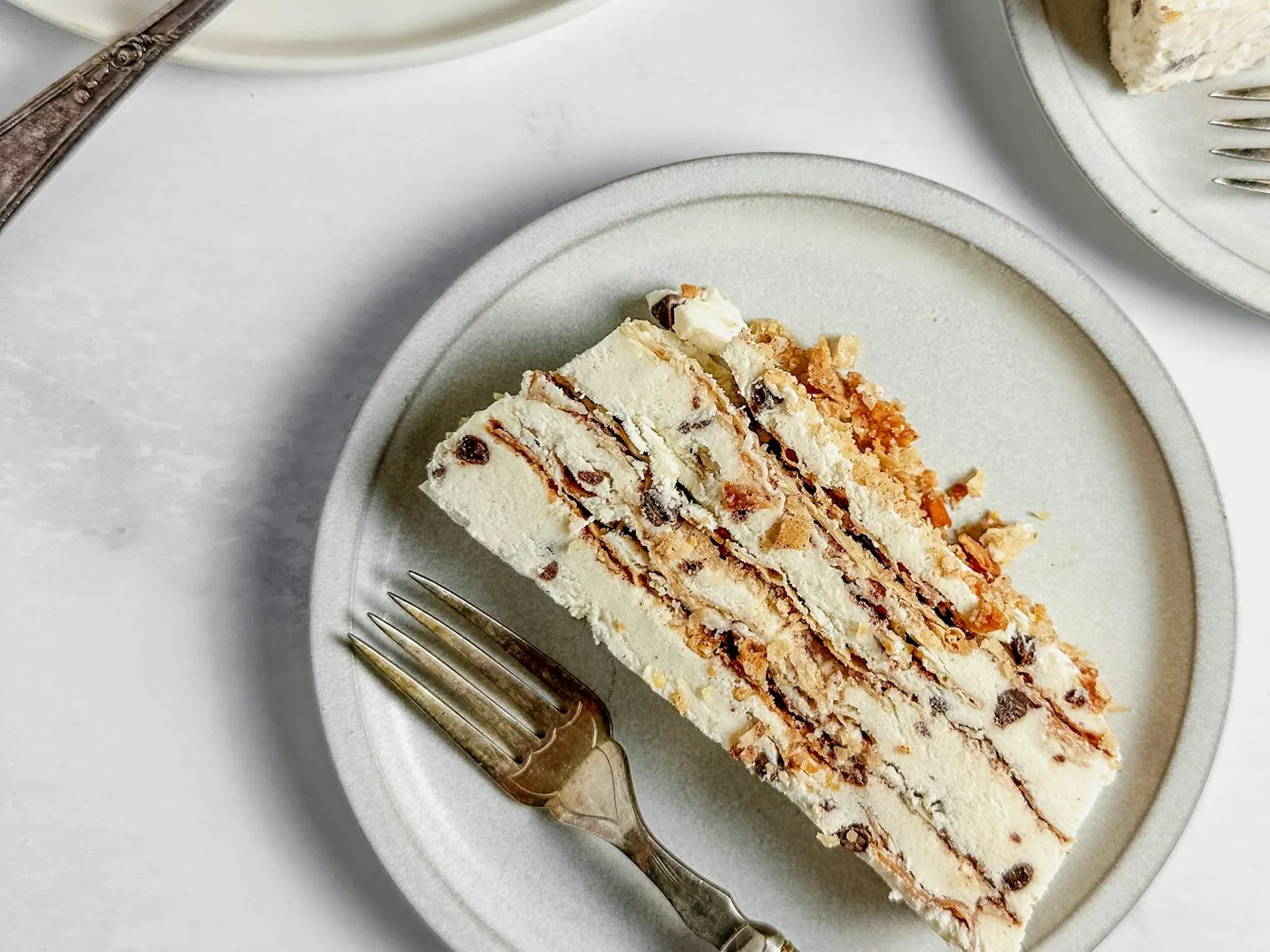 Nougat glacé med mandler