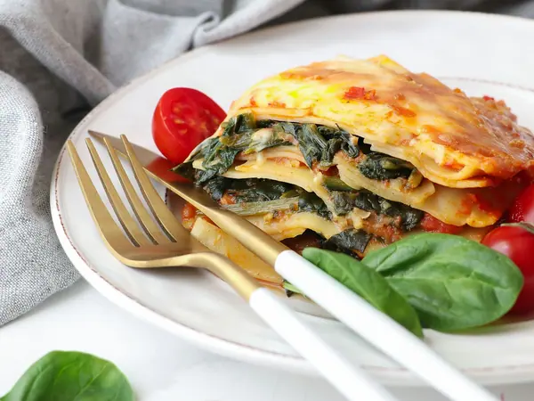 Lasagne med spinat og ricotta