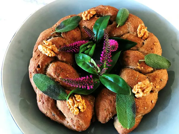 Feigen-Walnuss-Sesam-Brot