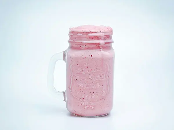 Smoothie ai frutti di bosco e barbabietola