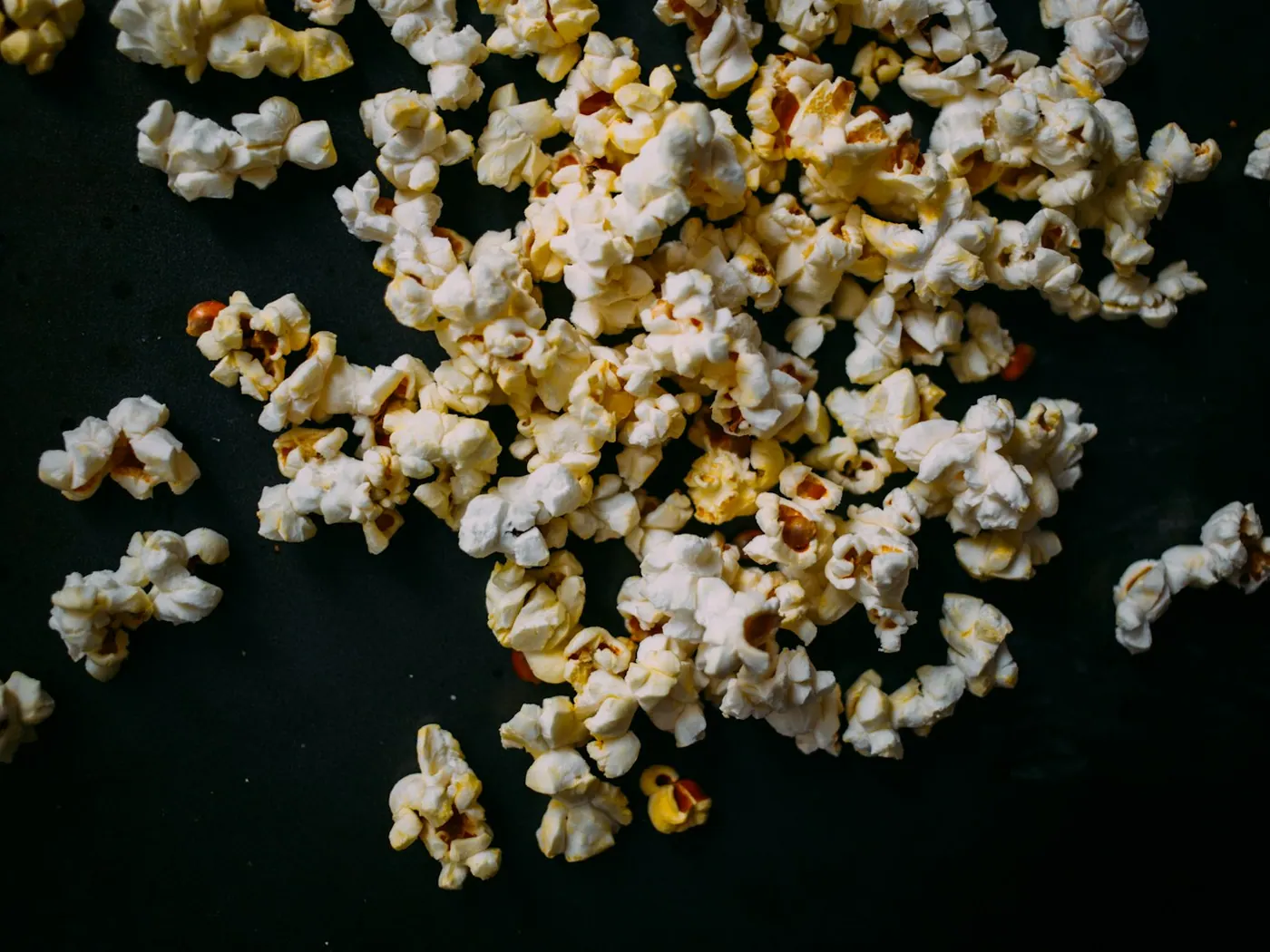 Popcorn med sort trøffel