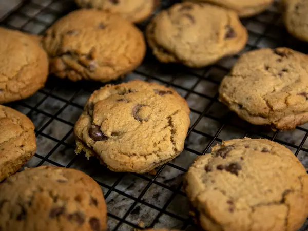 Schoko-Cookies mit brauner Butter