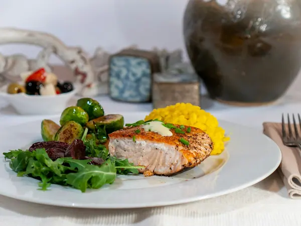 Salat af revne rosenkål