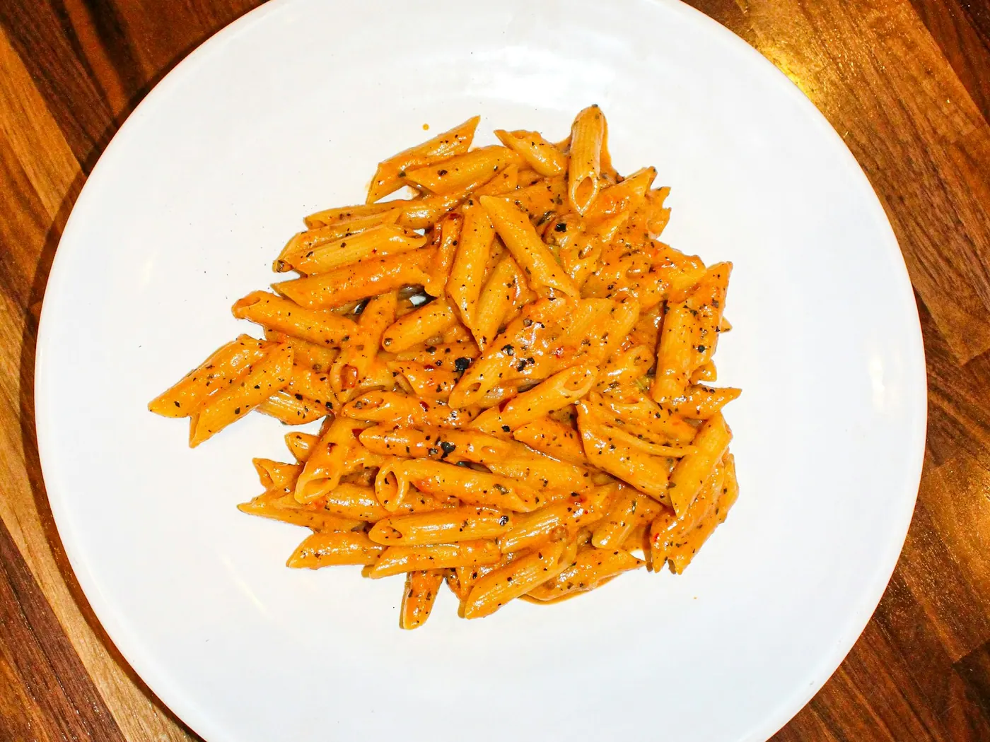 Gratin de penne crémeux saucisse et tomates séchées