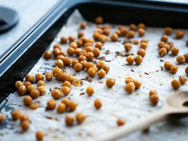 Sprøde kikærter med røget paprika