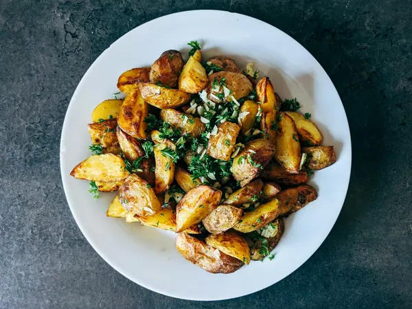 Papas con mantequilla de ajo