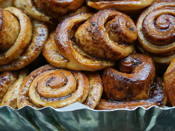 Roulés à la cannelle fondants
