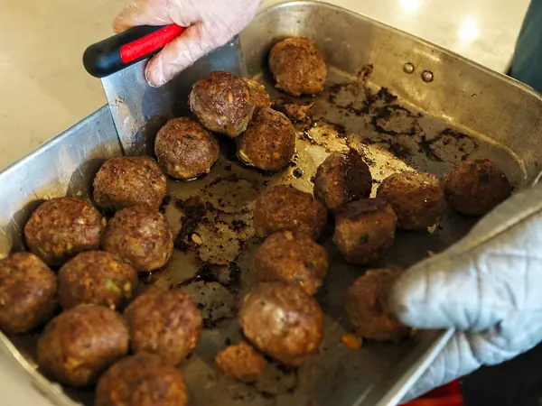 BBQ-kødboller med druegelé