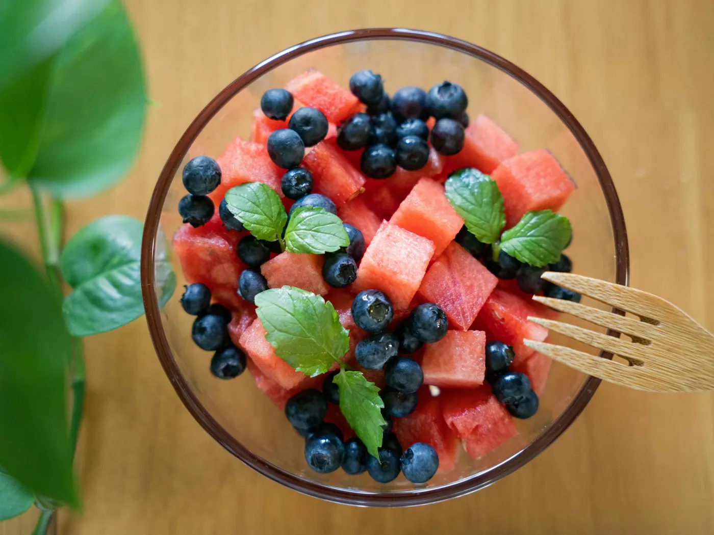 Honigmelonen-Brombeer-Salat