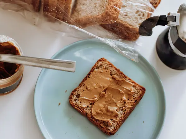 Erdnussbutterbrot