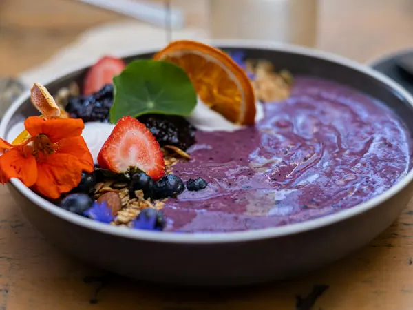 Açaí Bowl Piña Colada
