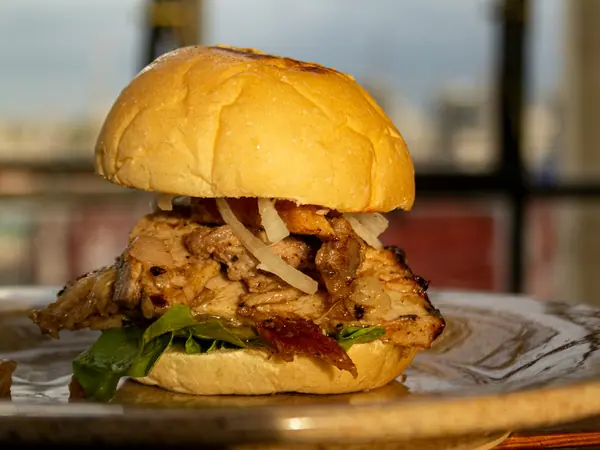 Pollo sfilacciato al sidro di mele