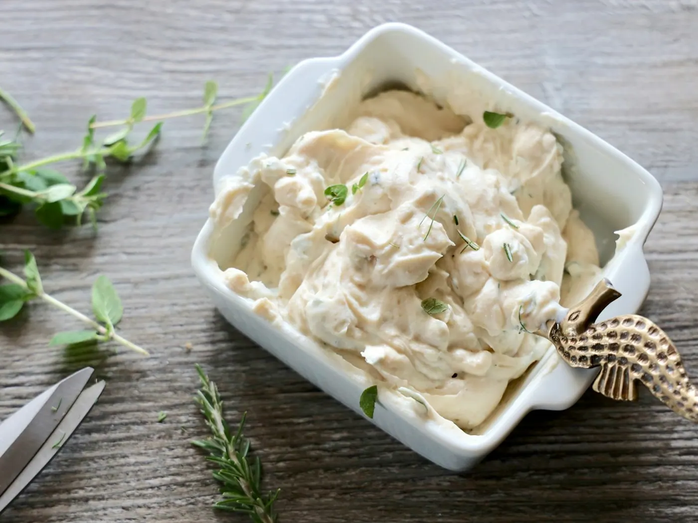 Sticky Pull-Apart Bread with Cream Cheese Frosting