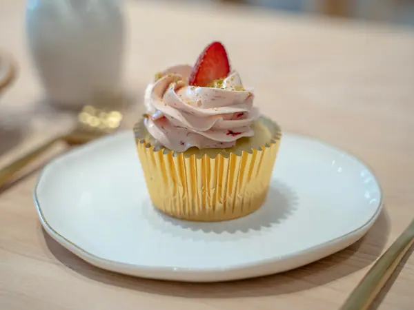 Erdbeer-Zitronen-Cupcakes