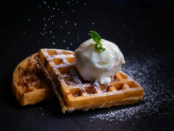 Sandwic Aiskrim Wafel
